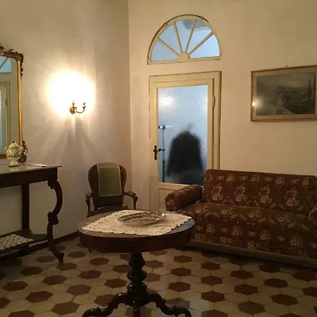 Casa Di Ada * Lucca